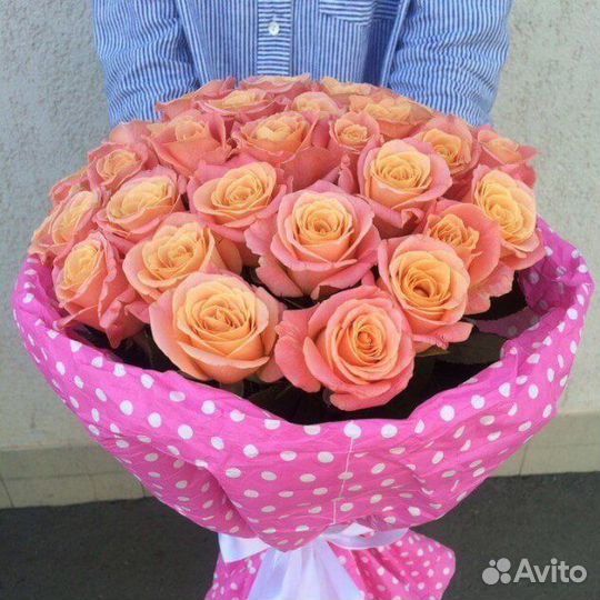 Розы розово-персиковые 27 шт Букет роз с доставкой