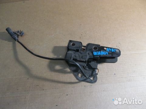 Замок капота Audi A4