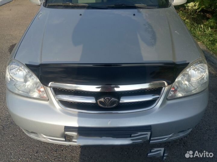 Новый дефлектор капота Chevrolet Lacetti оригинал