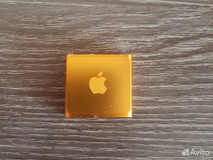 Плеер Apple iPod shuffle 4 th