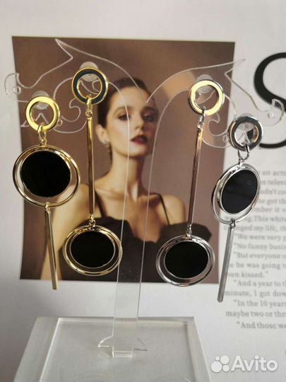 Ассиметричные серьги-гвоздики