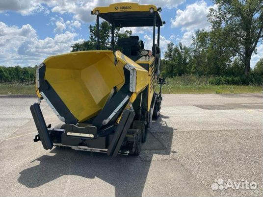 Асфальтобетоноукладчик Bomag BF 300 P, 2019