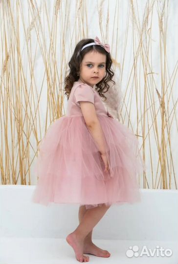 Нарядное платье