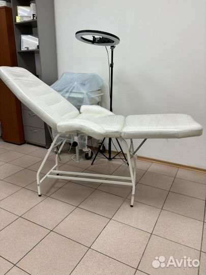 Кушетка косметологическая