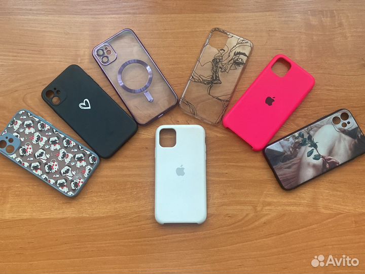 Чехлы iPhone 11