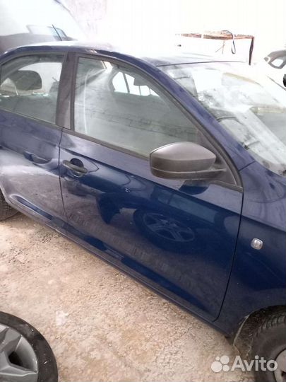 Skoda rapid 1 зеркало левое правое