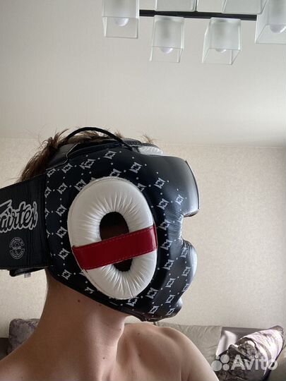 Боксерский шлем