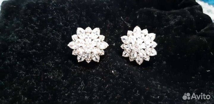 Серебряные серьги