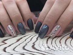 Покрытие ногтей на руках гель-лаком