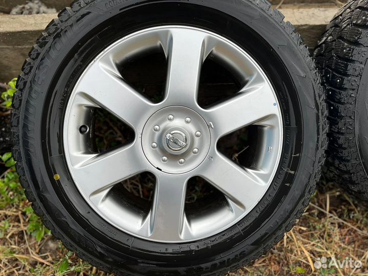 Bridgestone Blizzak Spike-02 SUV 225/60 R17