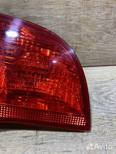 Фонарь задний левый Audi A4 B7 Арт. 110430