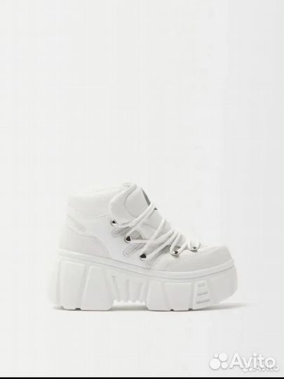 Ботинки bershka