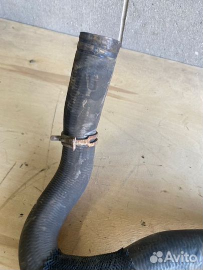 Патрубок радиатора Renault Duster K4M 2015