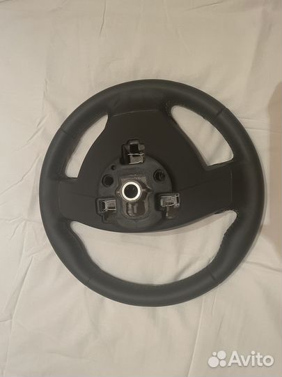 Кожаный руль Renault Logan 2