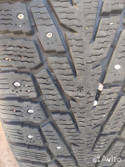 Nokian Tyres Hakkapeliitta 7 SUV 235/65 R17