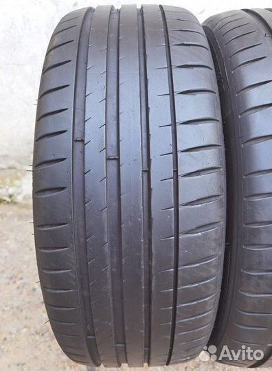 Michelin Pilot Sport 4 225/45 R19 96W