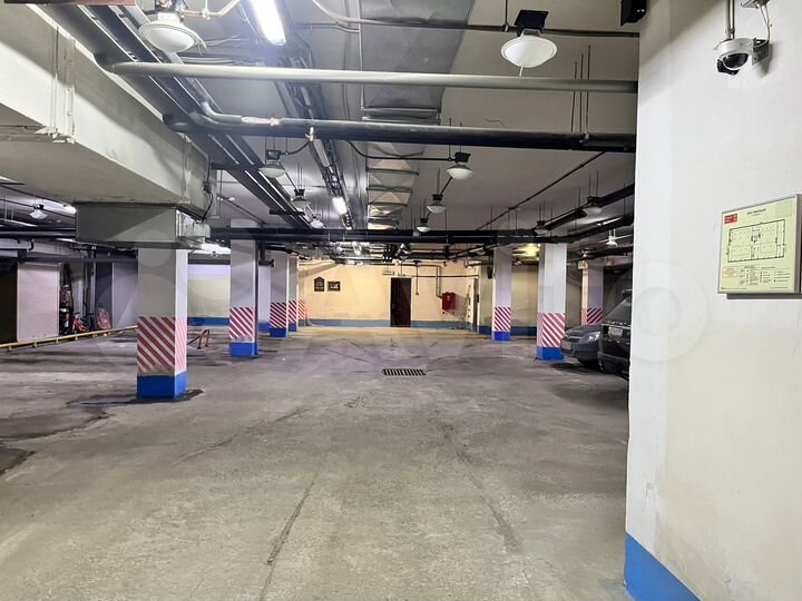 Машиноместо, 15 м²