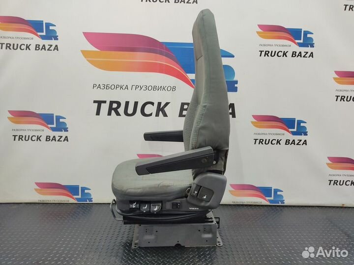 20398091 Сиденье водительское пневматическое