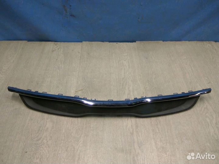 Решётка радиатора б/у (оригинальная) Kia Rio 4 (с