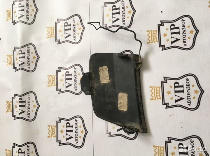 Заглушка буксировочного крюка Volkswagen Jetta 6