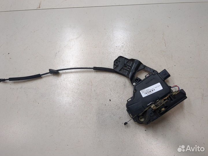 Замок двери Volkswagen Passat 5, 2000