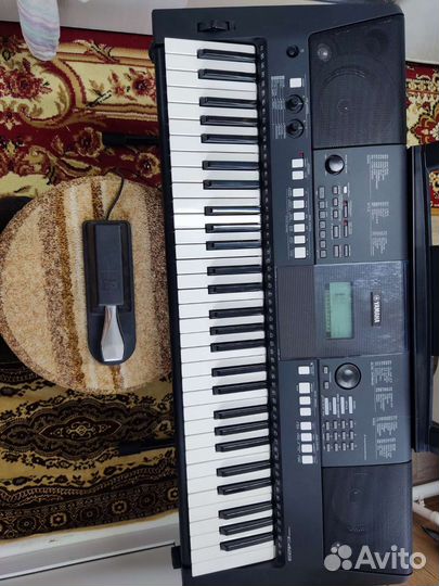 Электронное пианино yamaha PSR-E423