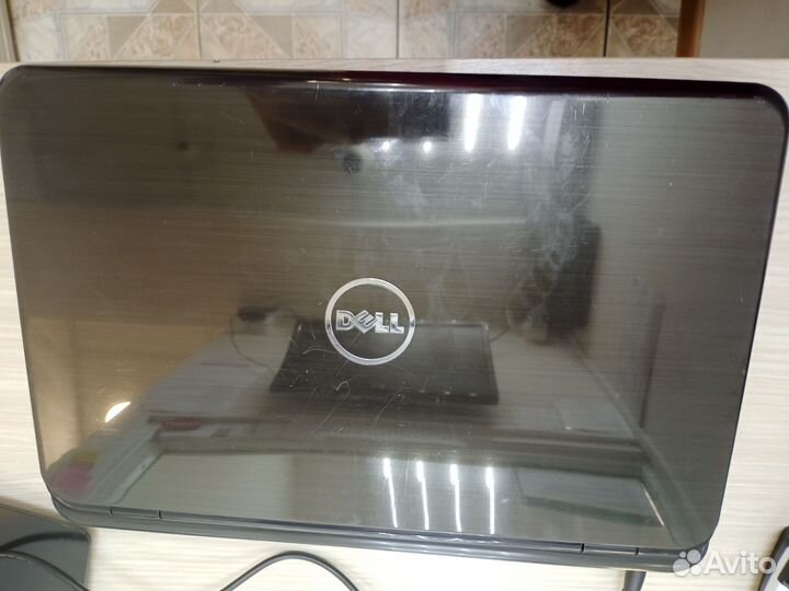 Ноутбук dell inspiron m5110