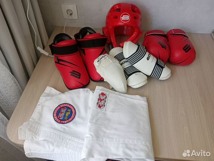 Экипировка для тхэквондо