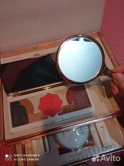 Подарок девушке