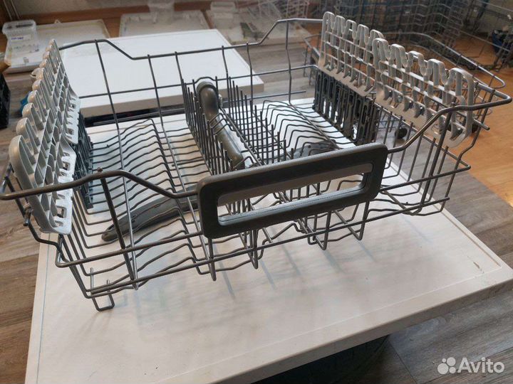 Корзины для посудомоечной машины Electrolux