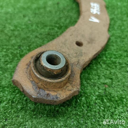 Рычаг задний левый Mitsubishi ASX GA1W 2010