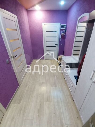 1-к. квартира, 40 м², 1/3 эт.