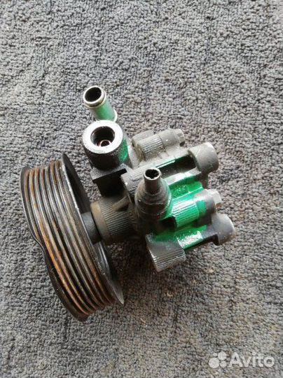 Гидроусилитель Toyota Noah AZR60 1AZ