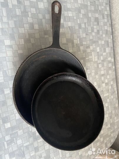 Сковорода чугунная бу