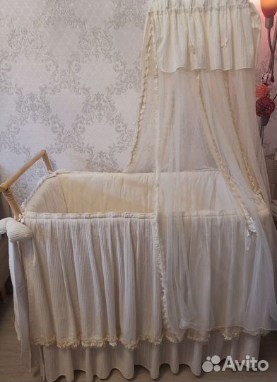 Детская кроватка-люлька