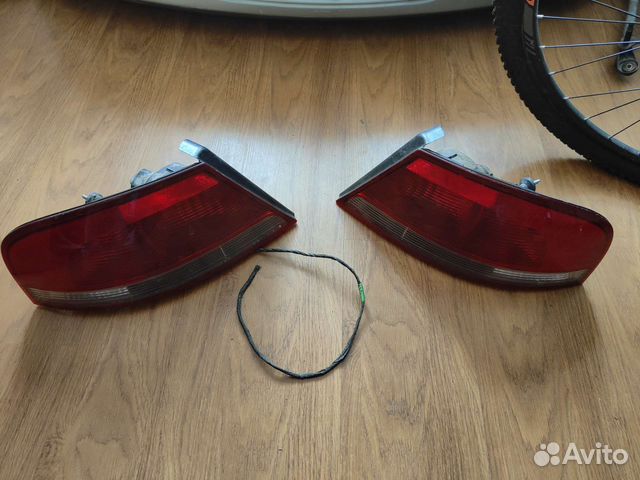 Задняя фара Chrysler Sebring Левая