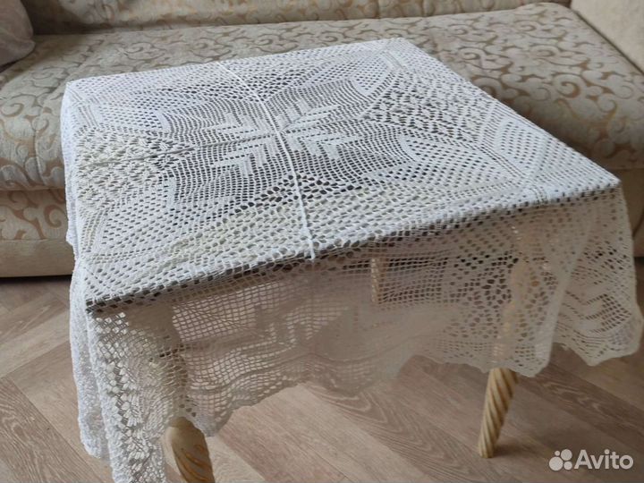 Салфетка вязанная, накидка
