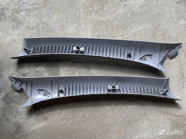 Стойка передняя На Nissan Almera N16