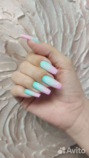 Маникюр, Smart-педикюр, Наращивание Большевиков