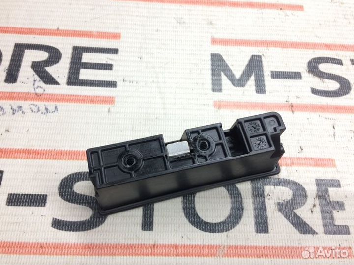 Кнопка открывания багажника Audi Q7 4LB BHK 2008