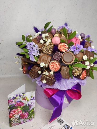 Сладкие букеты из конфет