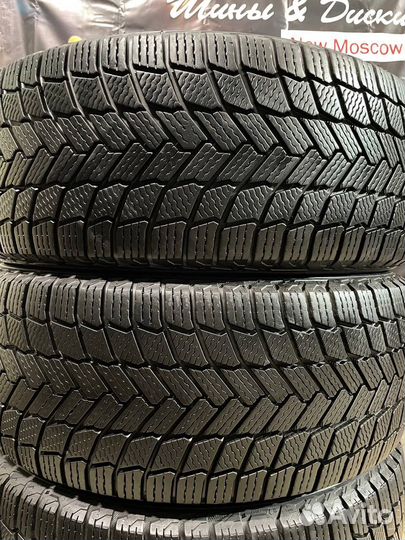 Michelin X-Ice Snow SUV 235/55 R18 104T