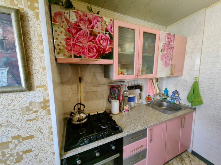 2-к. квартира, 42 м², 1/5 эт.