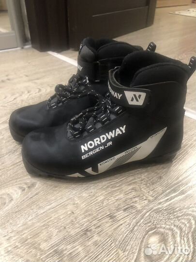 Лыжные ботинки nordway 37 размер и 39-41 новые