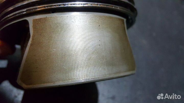 Поршень левый Porsche Cayenne 957 GTS M48.01 2008