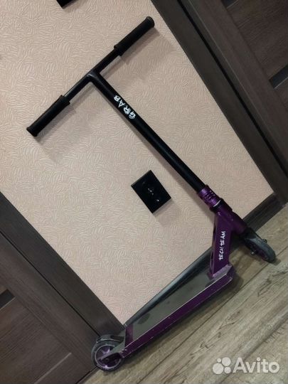 Трюковой самокат Tech team grab