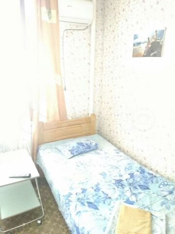 Комната 12 м² в 5-к., 2/3 эт.