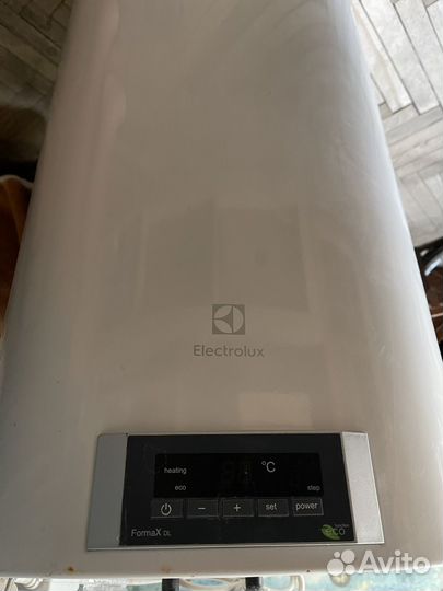 Боилер Electrolux EWH 100 Formax DL