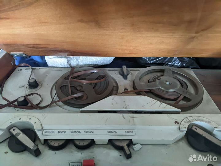 Проигрыватель бабинный