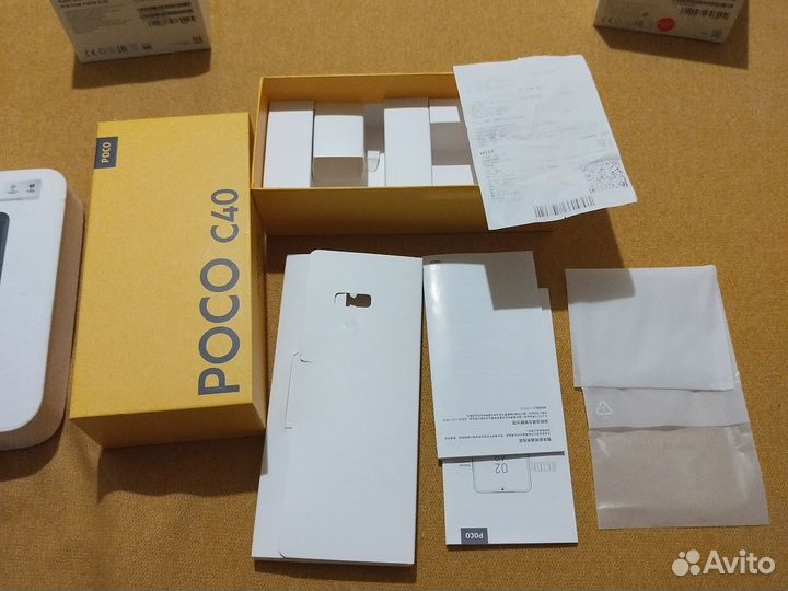 Коробки от телефонов